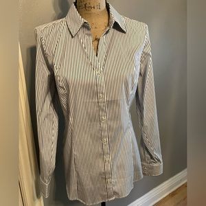 Ladies dress shirt